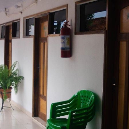 Auberge de jeunesse Helecho'S Hostal à Encarnación Extérieur photo