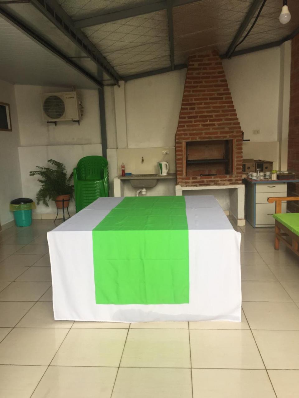 Auberge de jeunesse Helecho'S Hostal à Encarnación Extérieur photo